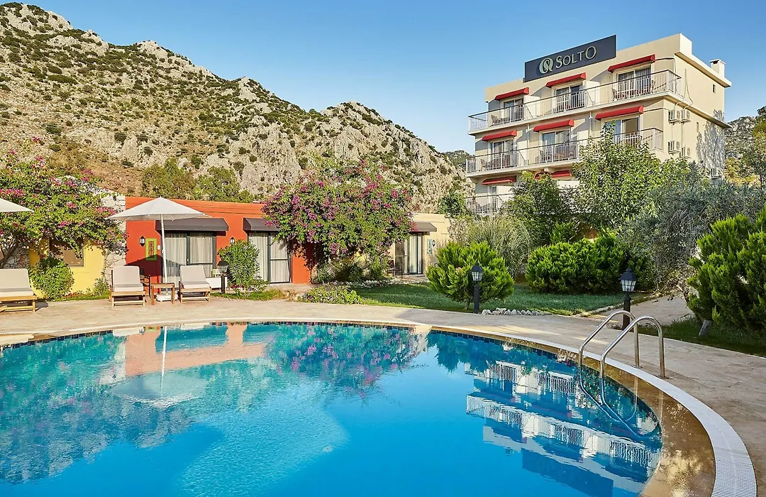 Fi Light Solto Boutique Beach-1